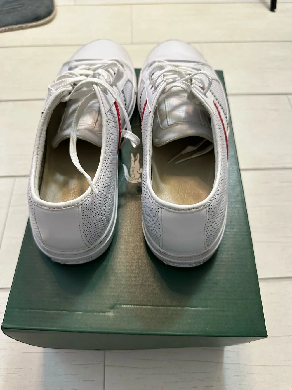 Lacoste Men's White Casual Lace-Up Sneakers with Red & Blue Accent